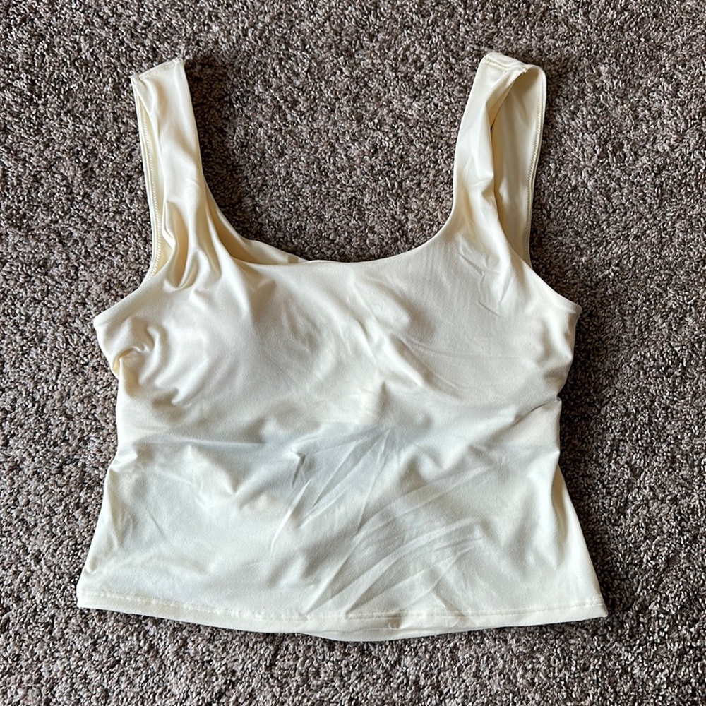 Fabletics top - Picture 2 of 4